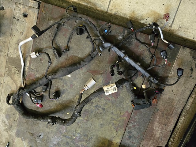 Жгут проводов моторного отсека 04L972627DS VAG