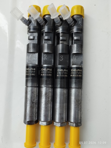 Форсунка дизельная в сборе 166003978R RENAULT