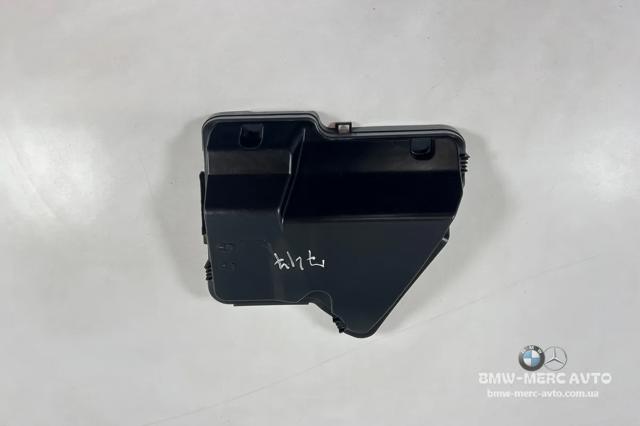 Крышка блока предохранителей 12907555102 BMW