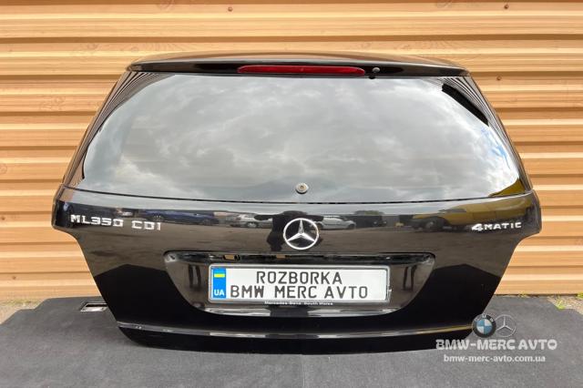 Задняя дверь 1647401505 MERCEDES