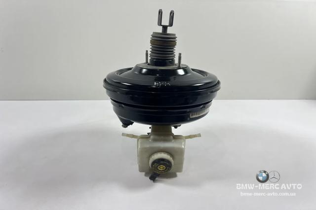 Вакуумный усилитель тормозов 32067474 BMW
