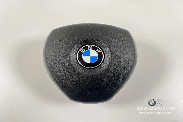 Подушка AIRBAG водительская 32306884666 BMW