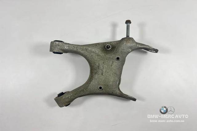 Рычаг задней подвески нижний, правый 33326770954 BMW