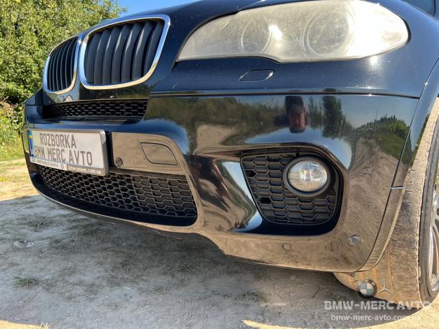 Бампер передний в сборе 51118047322 BMW