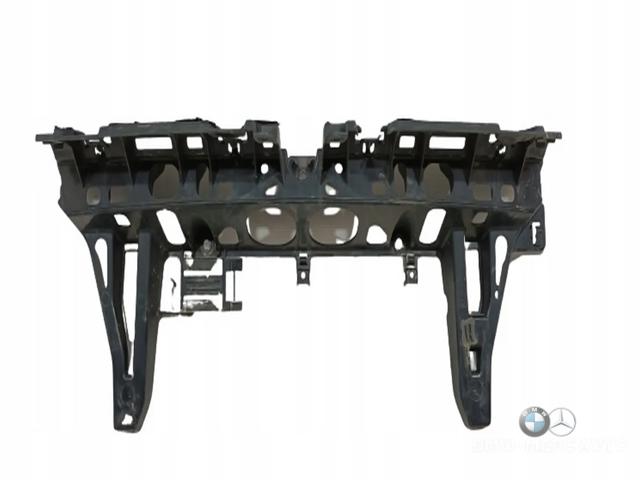 Кронштейн бампера заднего, центральный 51127226939 BMW