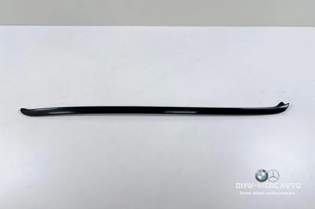 Молдинг ветрового стекла левый 51317250403 BMW