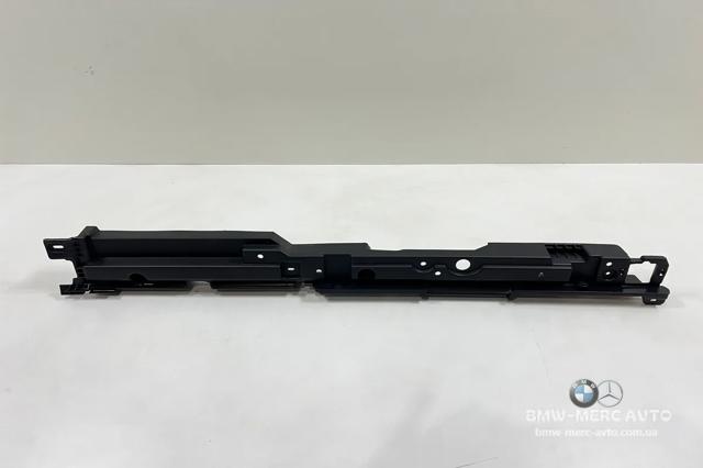 Кронштейн крепления бампера переднего правый 51457145914 BMW