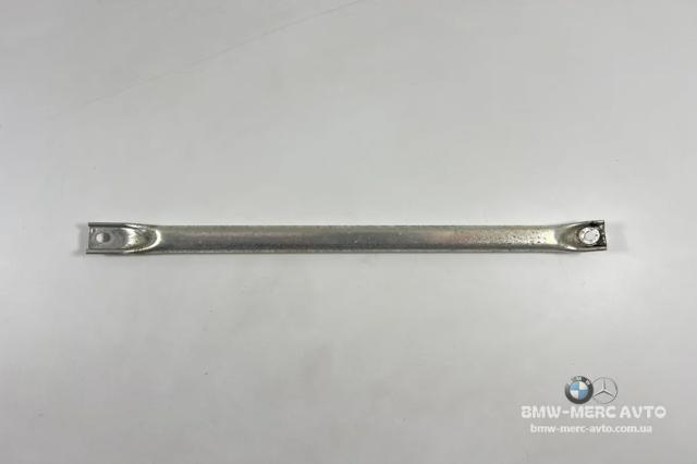 Распорка передних стоек подвески левая 51617184939 BMW