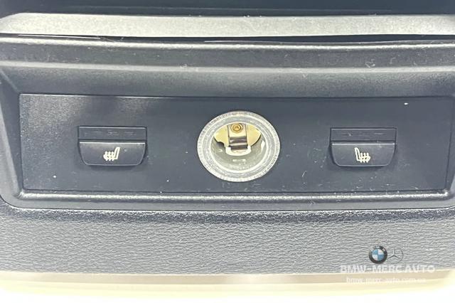 Кнопка включения обогрева сидения 61319163292 BMW