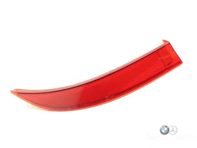 Левый отражатель бампера 63147240997 BMW