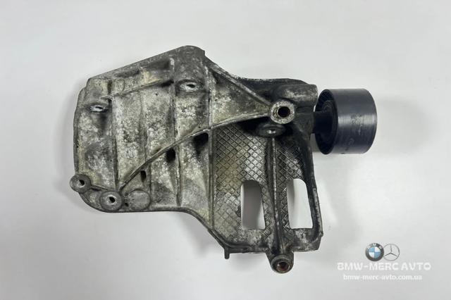 BMW 64557585167 Кронштейн компрессора кондиционера в наличии Украина