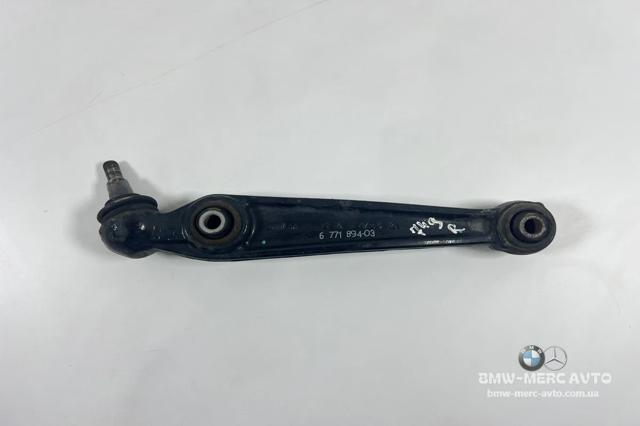 Правый рычаг передней нижней подвески 6771894 BMW
