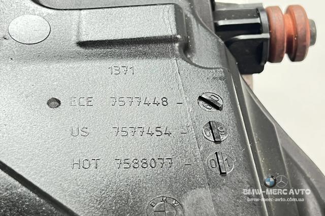 Корпус воздушного фильтра, правый 7577448 BMW