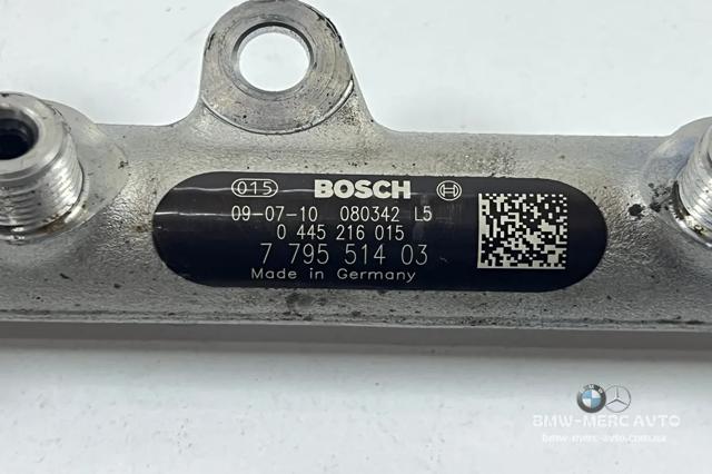 Рампа форсунок системы впрыска топлива 779551403 BMW