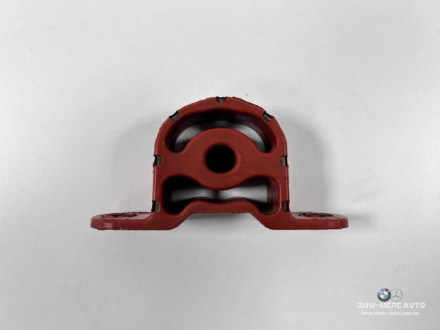 Крепление глушителя переднее 7802829 BMW