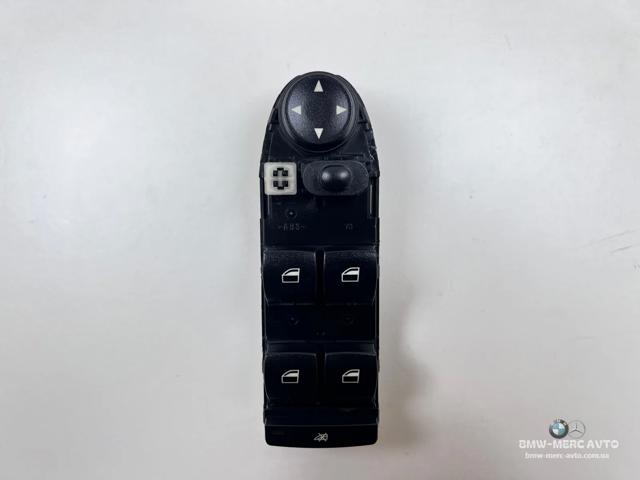 Кнопки переднего левого стекло подъемника 9122120 BMW