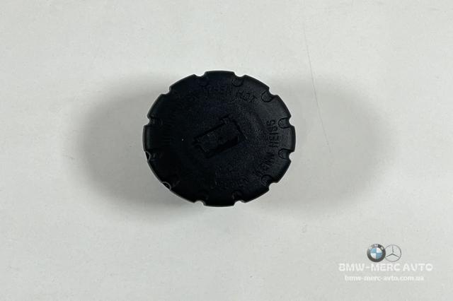 Пробка расширительного бачка A0005018215 MERCEDES