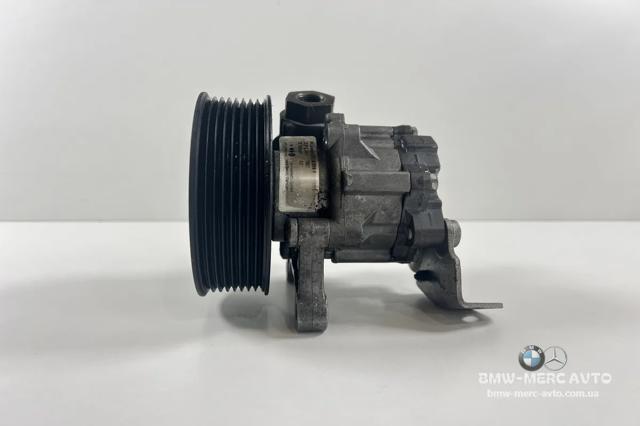 Насос гидроусилителя механизма рулевого управления A0044668301 MERCEDES