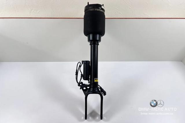 Амортизаторы передние A1643204413 MERCEDES