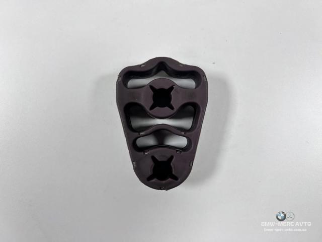 Подушка крепления глушителя A1644920944 MERCEDES