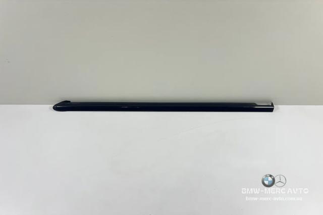 Молдинг стекла заднего правый A1646905480 MERCEDES