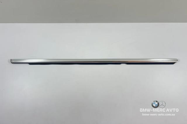 Молдинг опускного стекла двери задней, правой A1646908080 MERCEDES