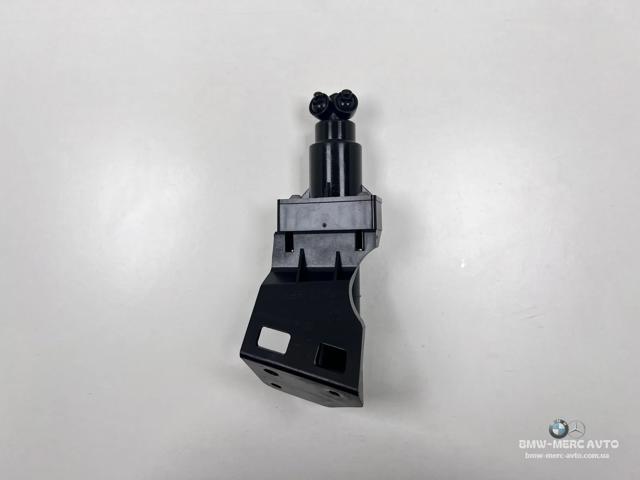 A1648600747 MERCEDES Держатель форсунки омывателя фары (подъемный цилиндр) купить в Павлоград