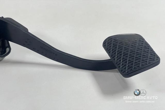 Ппривод тормозного крана A1662900101 MERCEDES