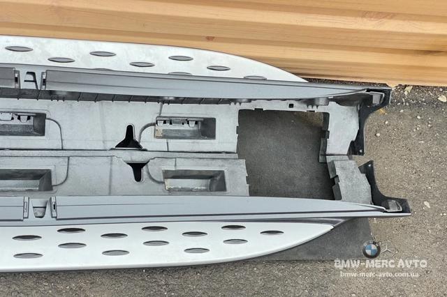 Накладка на порог левая A1666900175 MERCEDES