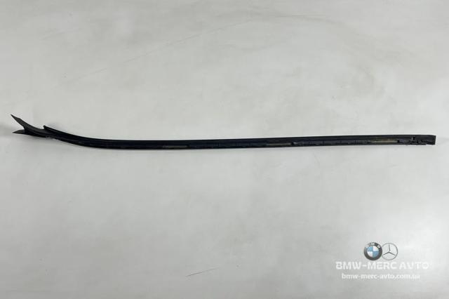 A1666901280 MERCEDES Молдинг лобового стекла правый купить в Чернигов