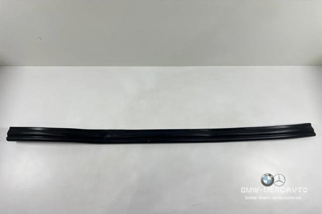 Резинка под капот A1668870198 MERCEDES