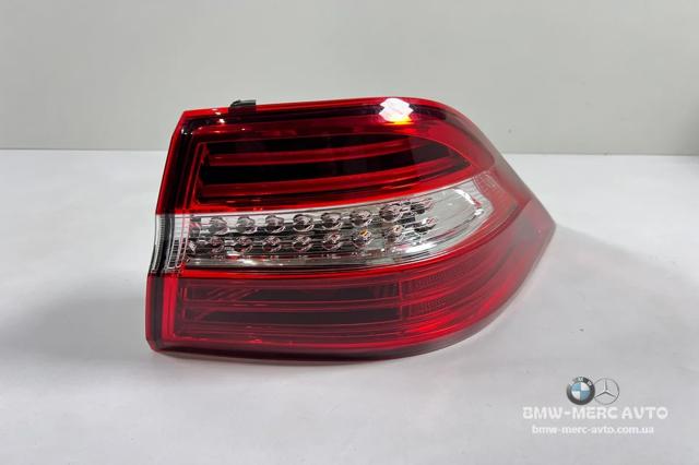 Правый стоп-сигнал A1669063401 MERCEDES