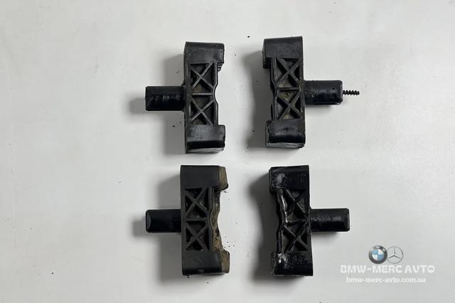 Подушка домкрата нижняя, поддомкратник A2046900009 MERCEDES
