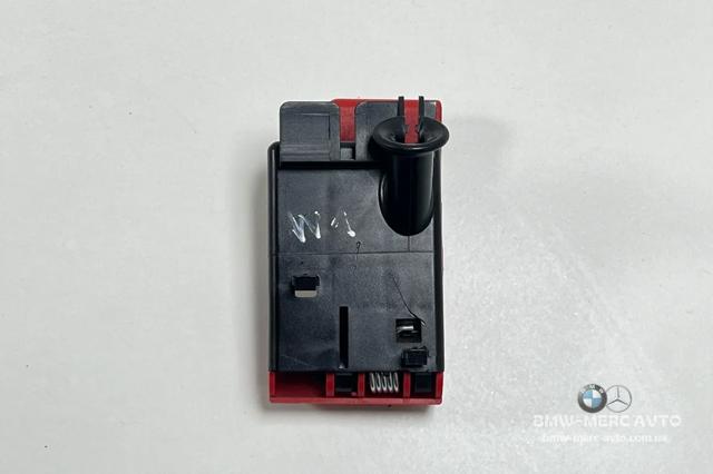 MERCEDES A2048800120 Ручка открывания капота в наличии Кривой Рог