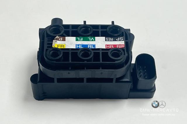 Блок клапанов гидравлической подвески AБС (ABS) A2513200058 MERCEDES