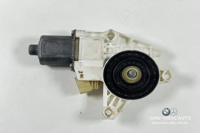MERCEDES A2518200208 Мотор стеклоподъемника двери задней правой в наличии Львов