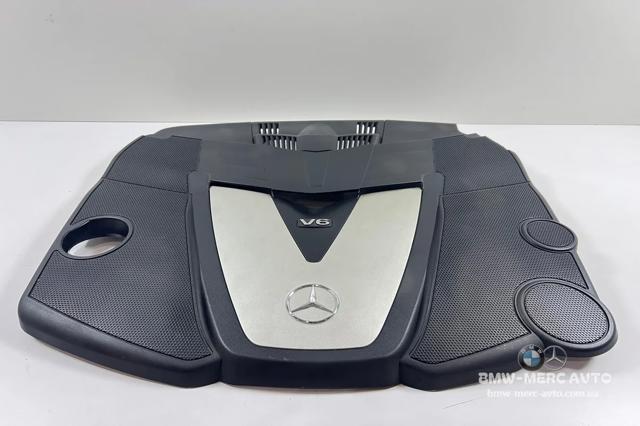 Крышка мотора декоративная A6420101667 MERCEDES