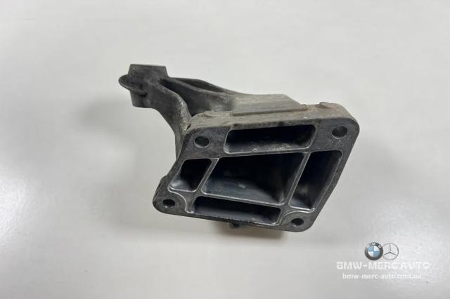 A6422234204 MERCEDES Кронштейн подушки (опоры) двигателя правой купить в Черновцы