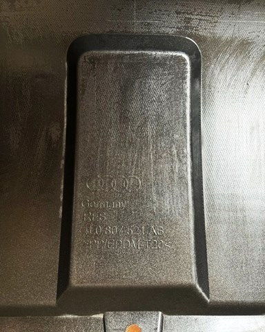4L0807434D1RR VAG Спойлер заднего бампера купить в Ирпень