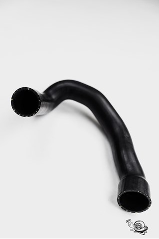 MAXGEAR 680256 Шланг (патрубок) интеркуллера в наличии Полтава