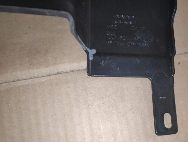 80A821169A VAG Уплотнитель крыла купить в Харьков