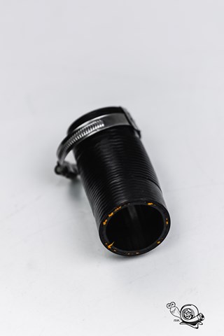 Патрубок воздушный, выход из компрессора (наддув) DCA048TT THERMOTEC