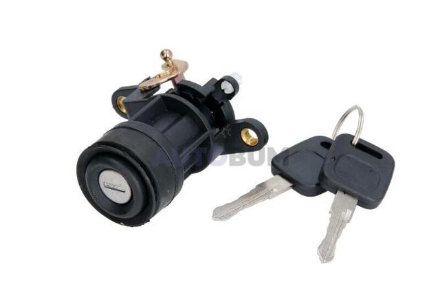 Замок и ручка двери задка Volkswagen Passat B3, B4