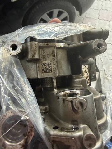 Насос вакуумный 11418507325 BMW