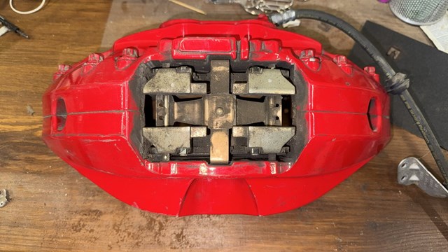 34116889585 Колодки тормозные передние дисковые купить Житомир