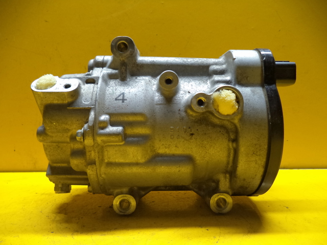 Насос кондиционера 0424001201 TOYOTA