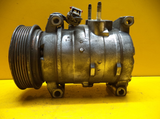 Компрессор климатической установки 05005421AC CHRYSLER