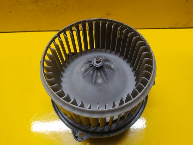 HYUNDAI 0K55261C07 Вентилятор печки в наличии Чернигов