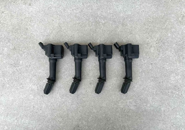 Катушка зажигания 12635672 GM