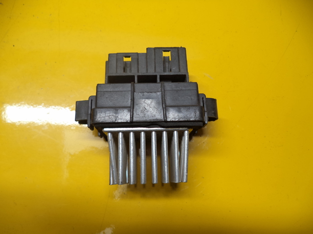 GM 13503201 Резистор печки в наличии Житомир